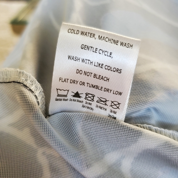 LILY by FIRMIANA Multi-colored flower dress,  size small - Picture 6 of 6